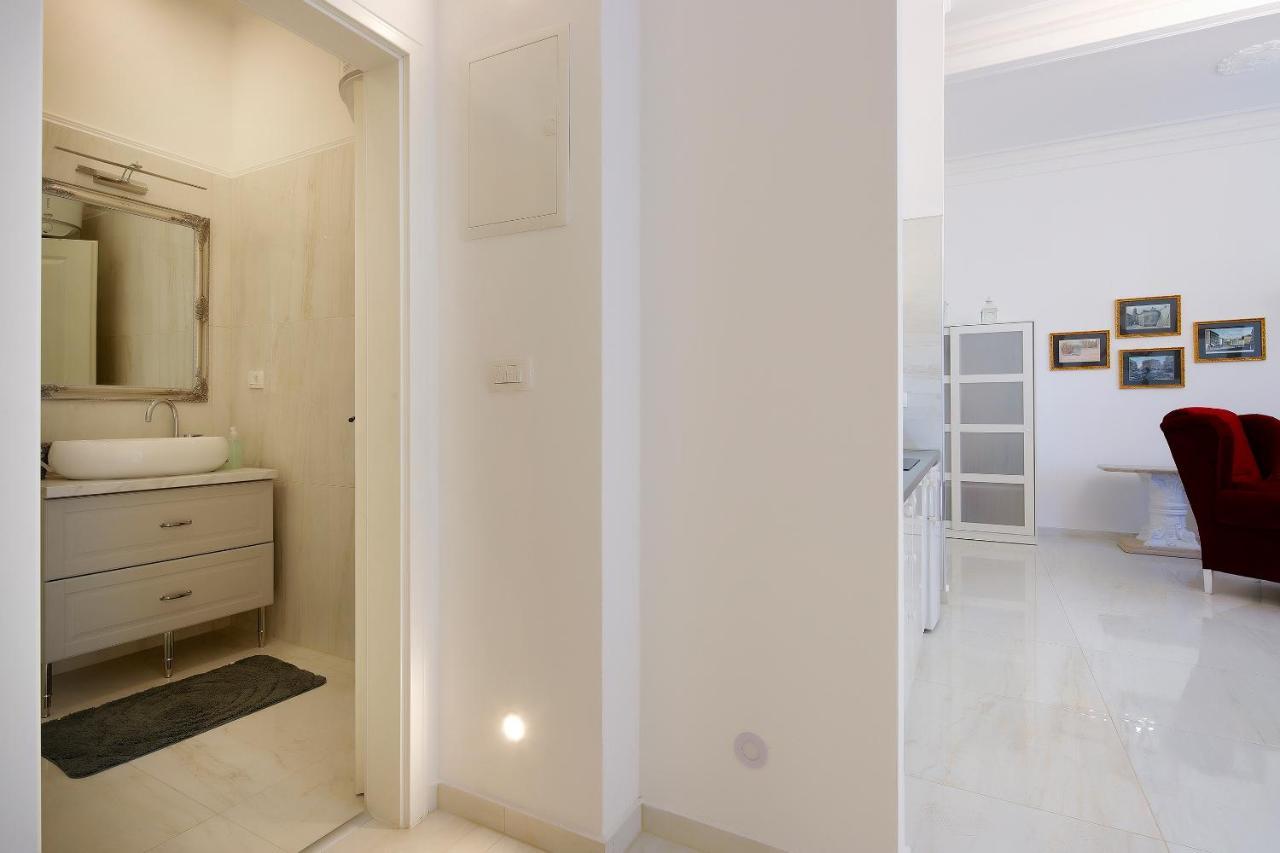 Apartamento Chrystal Apps Integral Rijeka Exterior foto